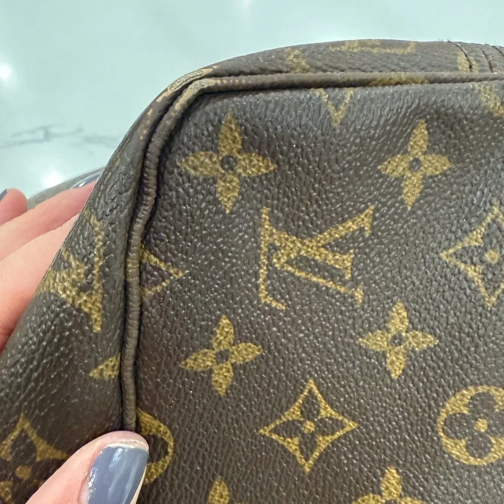 Louis Vuitton Monogram Neverfull MM Tote Bag Brown